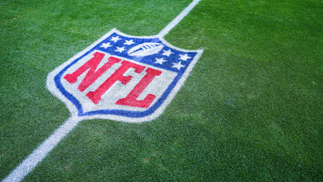 Fanatics Over Caesars Shows Where the NFL Thinks Betting Is Going